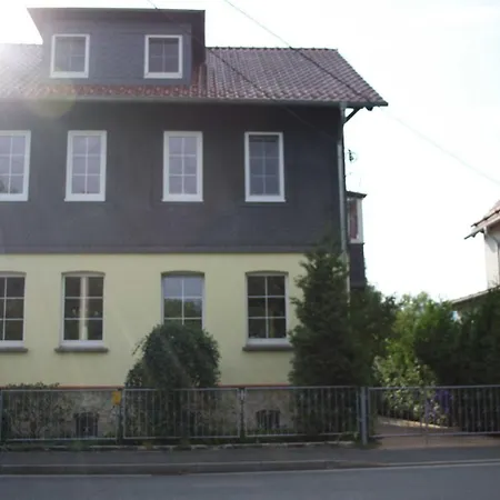 Ferienwohnung Helene Mit Campingst Bad Blankenburg